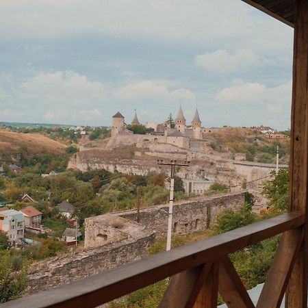 Будинок З Видом На Стару Фортецю Kam'janec'-Podil's'kyj Esterno foto